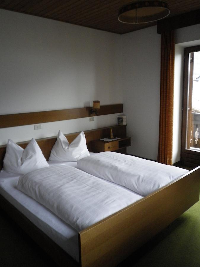 Pension Rainhof Santa Maddalena in Casies Room photo